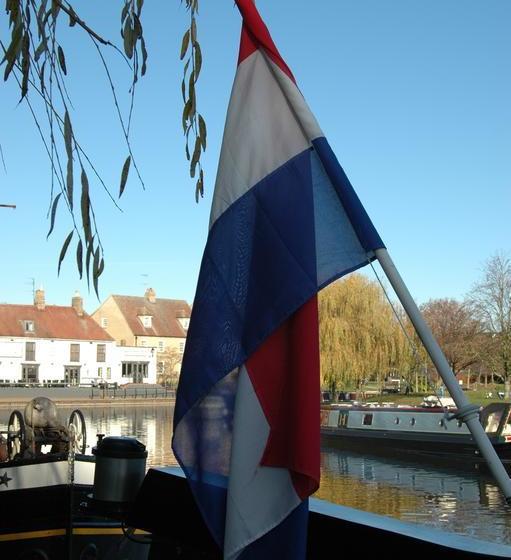 فندق Barge Waternimf