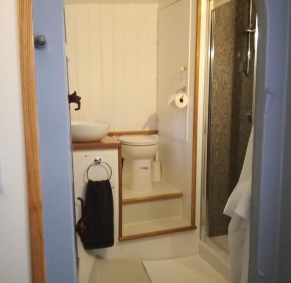 فندق Barge Waternimf