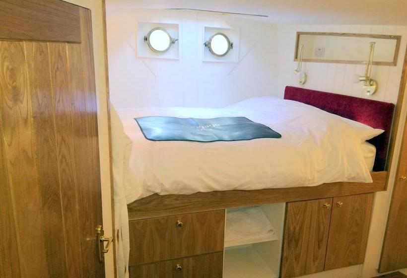 فندق Barge Waternimf