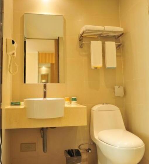 酒店 City Comfort Inn Zhengzhou Lvcheng Square Metro Station