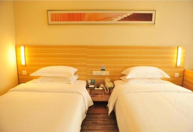 酒店 City Comfort Inn Zhengzhou Lvcheng Square Metro Station