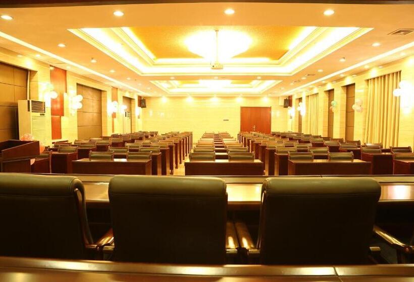 Otel Dunhuang Gold Dragon