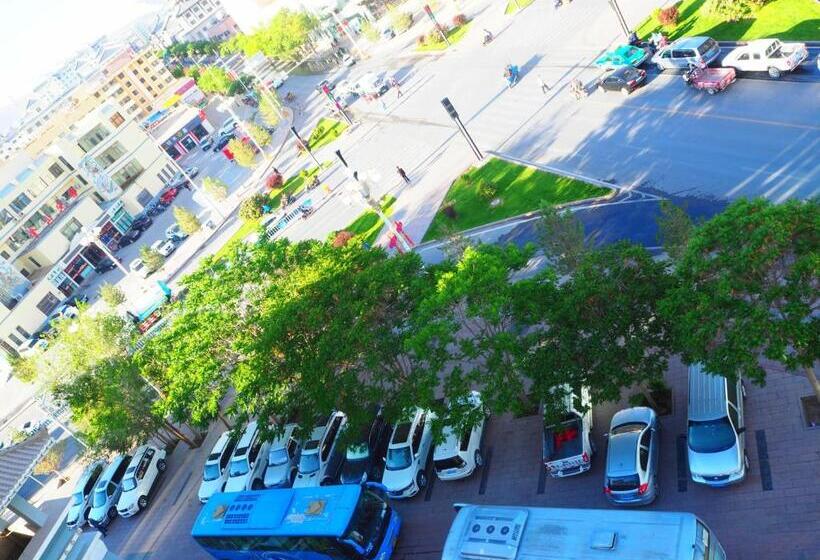 Otel Dunhuang Gold Dragon