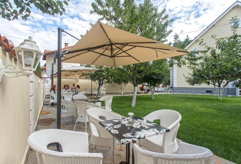 בית מלון כפרי Green Hill Guest House