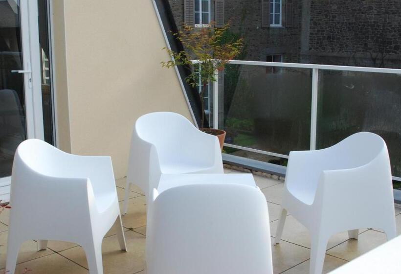 ホテル Hôtel Victor Hugo