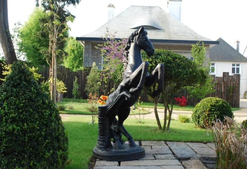 ホテル Hôtel Victor Hugo