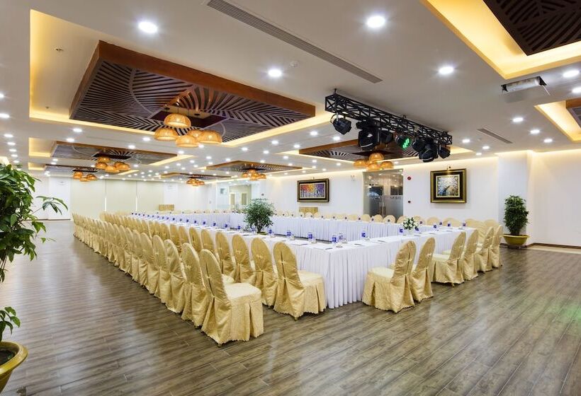 هتل Nha Trang Prince