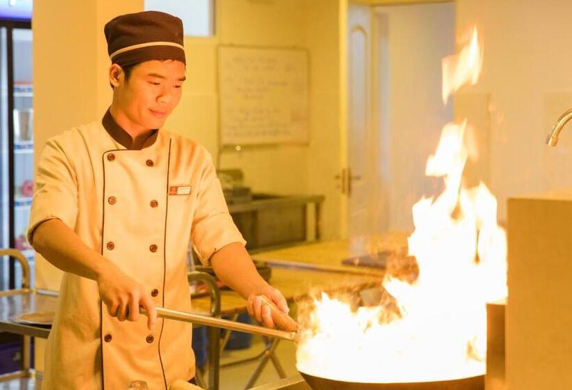 هتل Nha Trang Prince