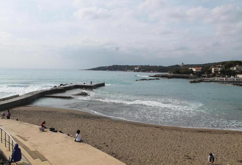 Отель La Marinella