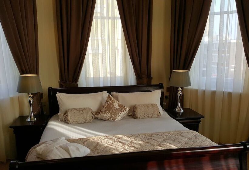 The Lansbury Heritage A Sunday Hotel   Canary Wharf