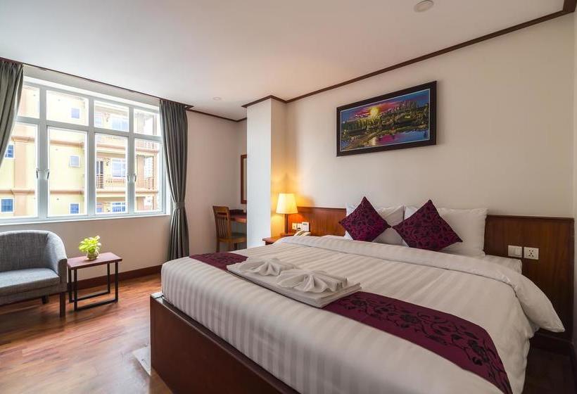 בית מלון כפרי Le Mont