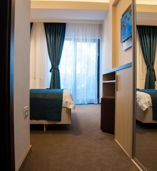 호텔 Milano Blue Mamaia