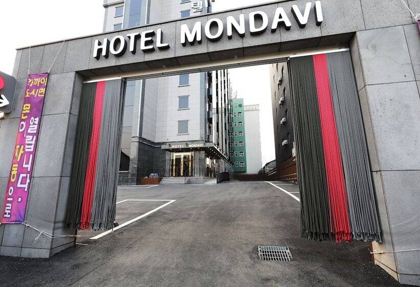 호텔 Mondavi
