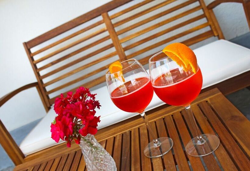 ホテル Montefiore