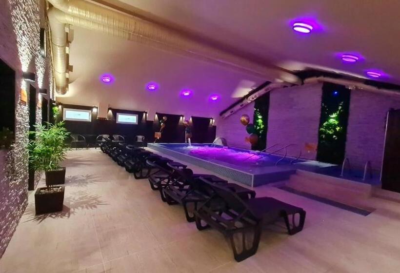 酒店 Oázis Wellness Panzio