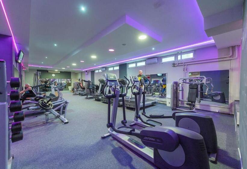 Отель Oázis Wellness Panzio