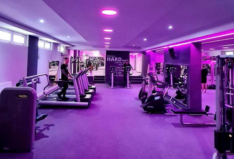 酒店 Oázis Wellness Panzio