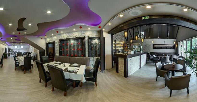 酒店 Oázis Wellness Panzio