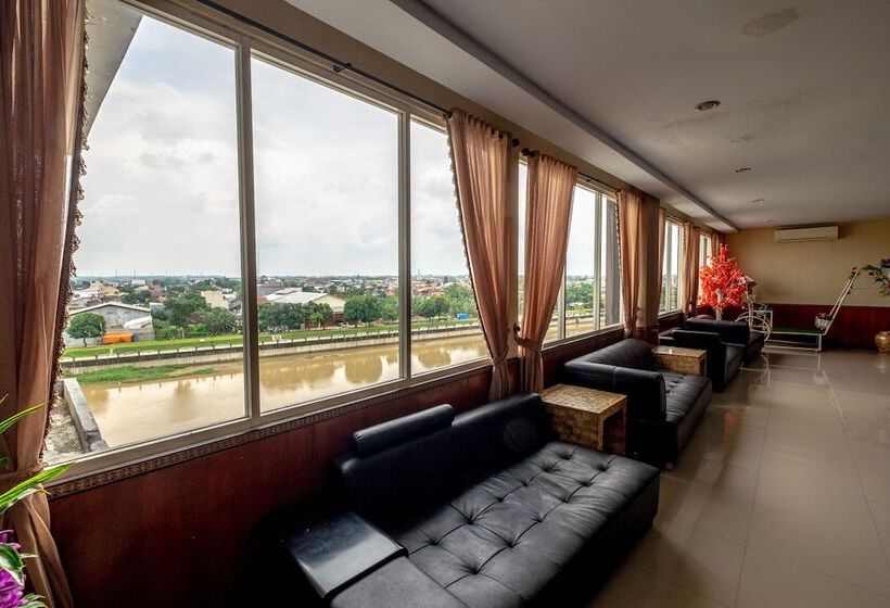 ホテル Red Chilies