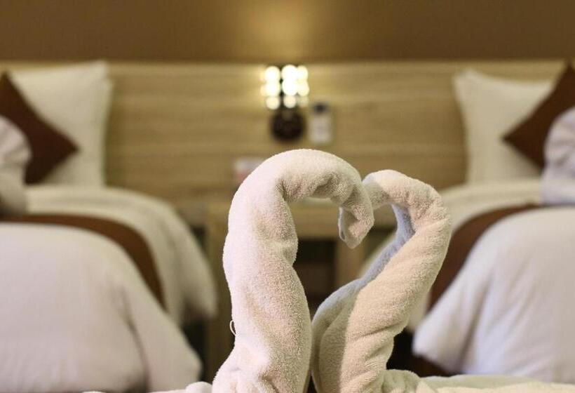 ホテル Red Chilies