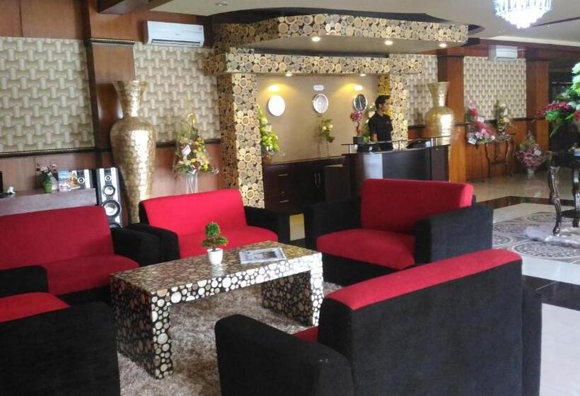 ホテル Red Chilies