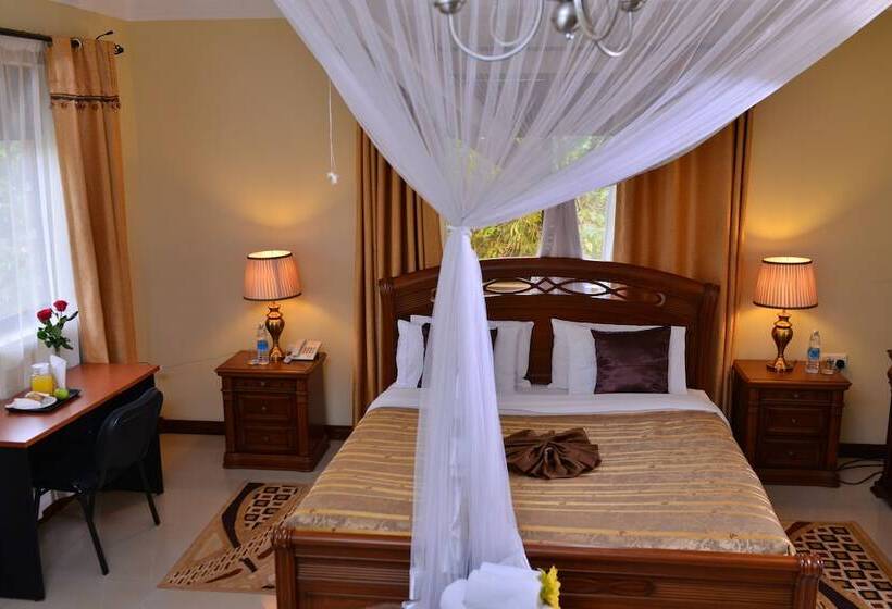 هتل Royal Victoria House