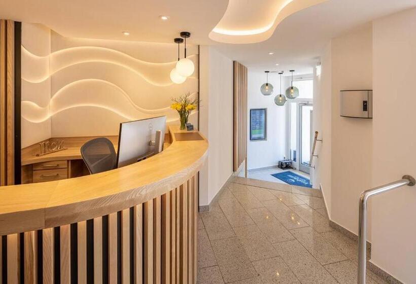 ホテル Stranddistel