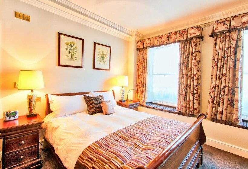 ホテル The Old Vine