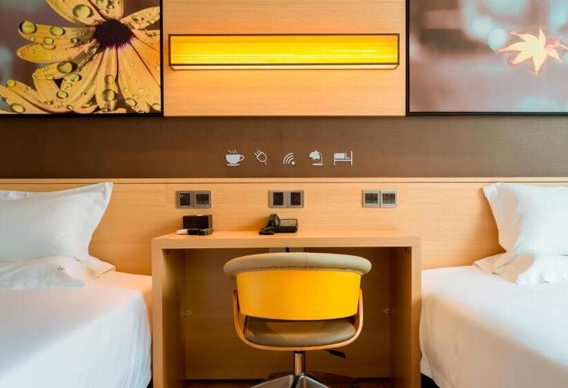 Iu Hotel Baoding Municipal Times