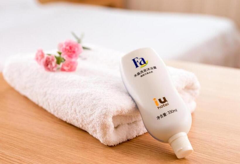 Iu Hotel Chongqing Hechuan Ruishan Road