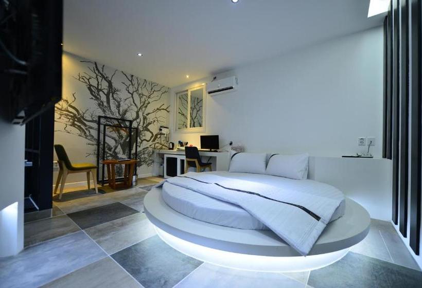 모텔 Daegu Bonri Piano