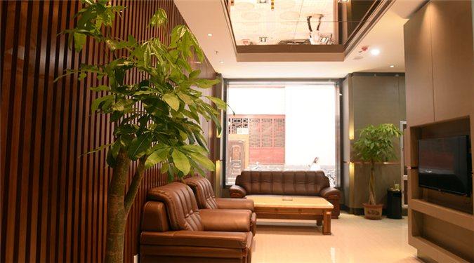 Starway Hotel Luoyang Mudan Square