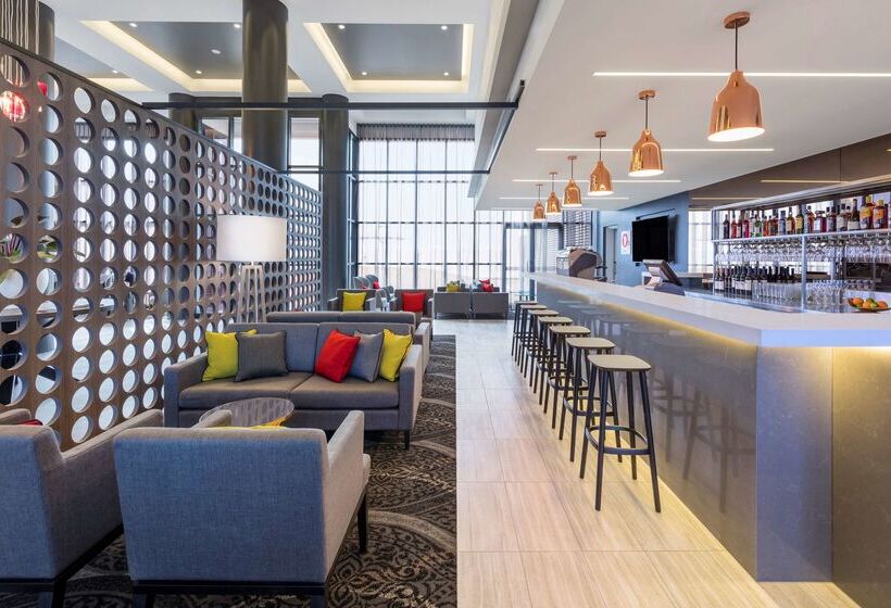 Travelodge Hotel Sydney Airport