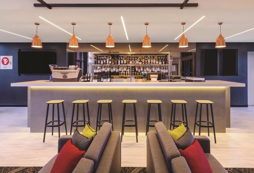 Travelodge Hotel Sydney Airport