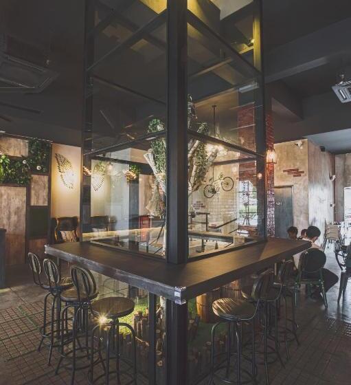 V3 Hotel & Residence Seri Alam