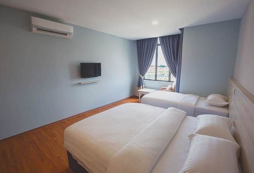 V3 Hotel & Residence Seri Alam