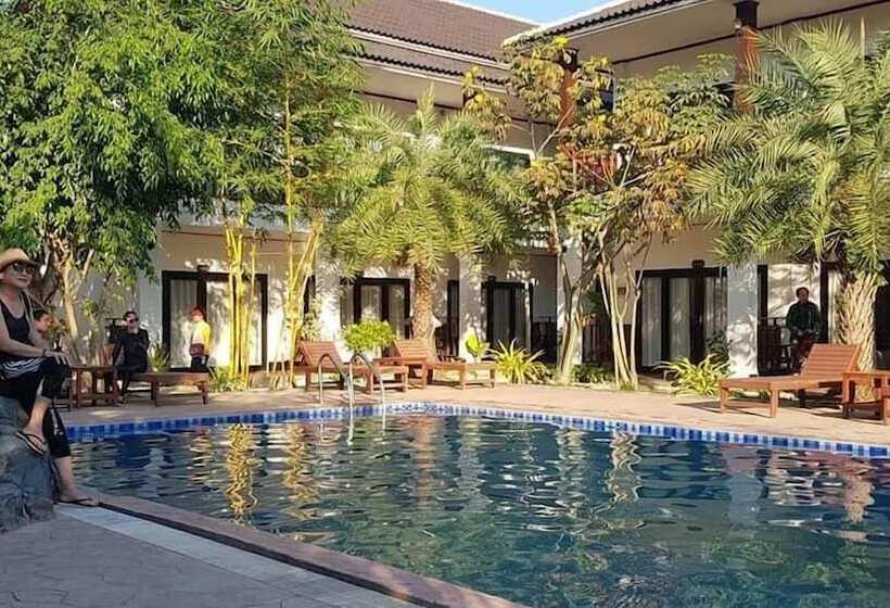 Vang Vieng Savanh Sunset View Resort