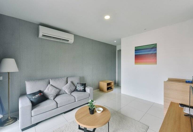 1 Tebrau Suites By Subhome