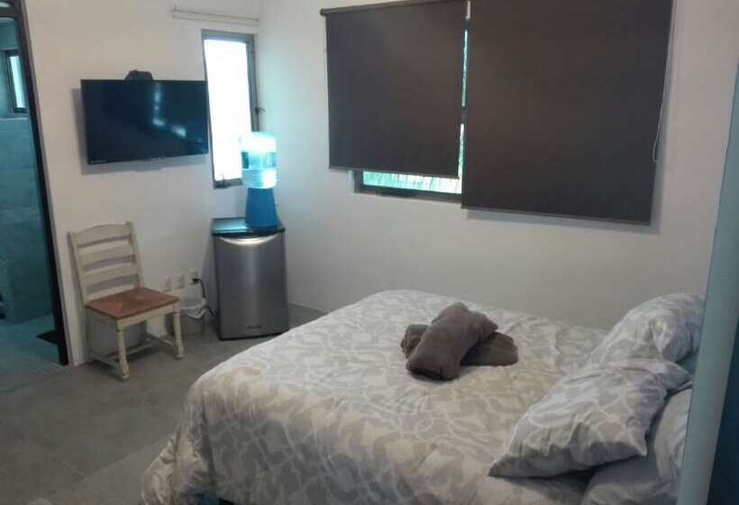 Общежитие Hostal Urbano