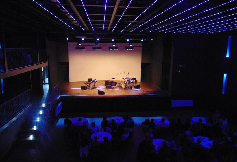 Azul Hotel & Restaurant Partizánske