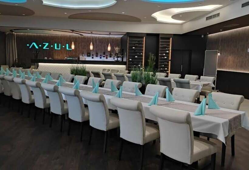 Azul Hotel & Restaurant Partizánske