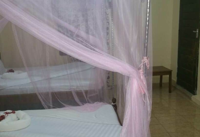 تختخواب و صبحانه City Park Motel