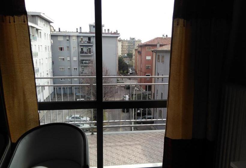 تختخواب و صبحانه Dreambnb