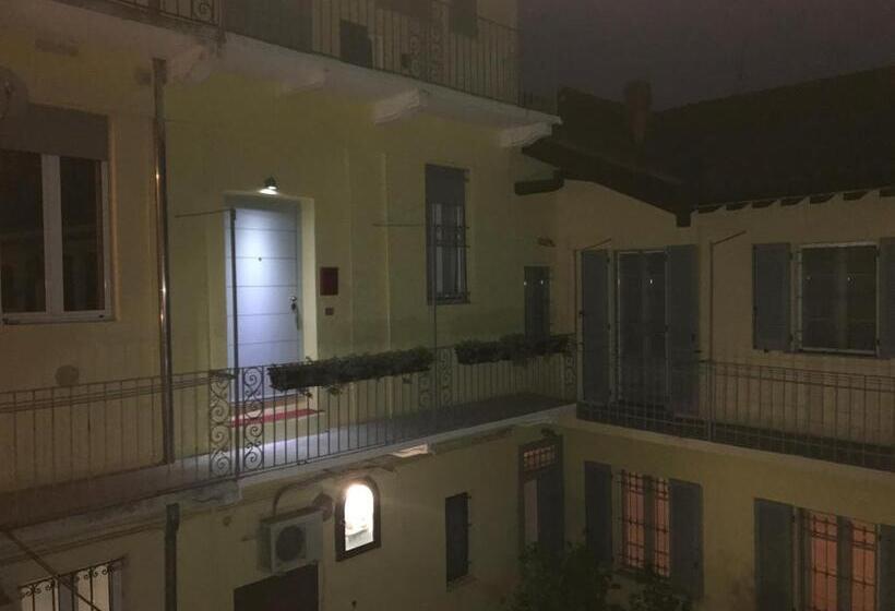 住宿加早餐  La Camera Con Vista