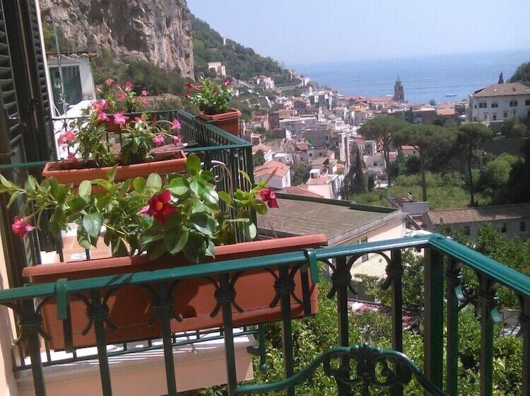 住宿加早餐  La Valle Delle Ferriere