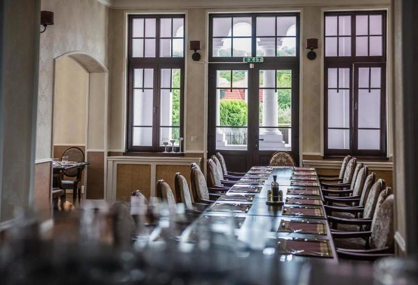 ベッドアンドブレックファースト Maisonette Apartments