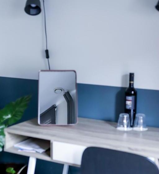 تختخواب و صبحانه Milk And Cookies