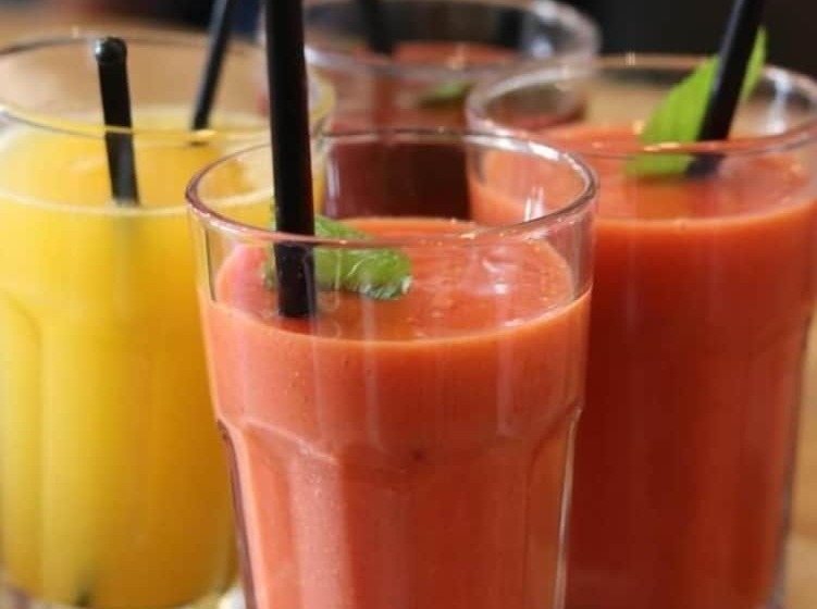 تختخواب و صبحانه Milk And Cookies