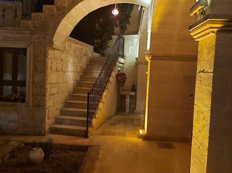 تختخواب و صبحانه Mozaik Stone