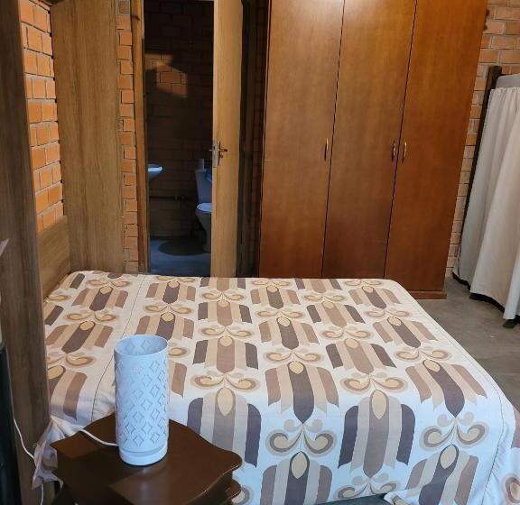 تختخواب و صبحانه Pousada Villa Morena